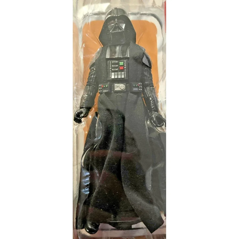 Star Wars Black Series 40th Anniversary Darth Vader 6